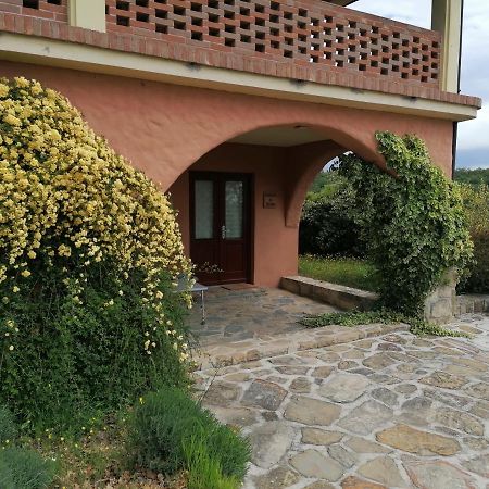 Apartma Villa Cedole Chabby Chick بيران المظهر الخارجي الصورة