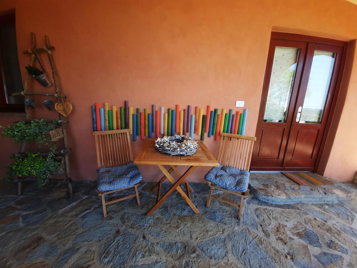 Apartma Villa Cedole Chabby Chick بيران المظهر الخارجي الصورة