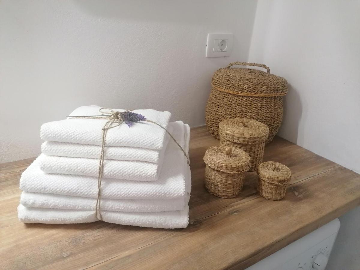 Apartma Villa Cedole Chabby Chick بيران المظهر الخارجي الصورة
